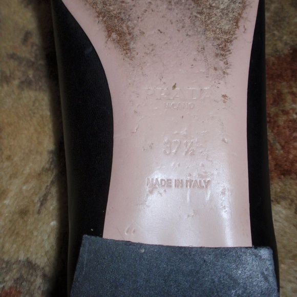 Prada Black Leather Pointed Toe Ballet with Bow Size 37.5 - Picture 6 of 8